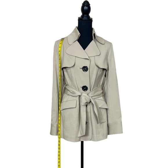 NWT Vertigo Paris Short Trench Jacket in Tan - Picture 4 of 16